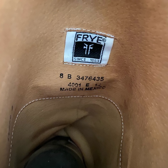 Frye Philip Harness Monogram boots size 8 - Picture 6 of 6